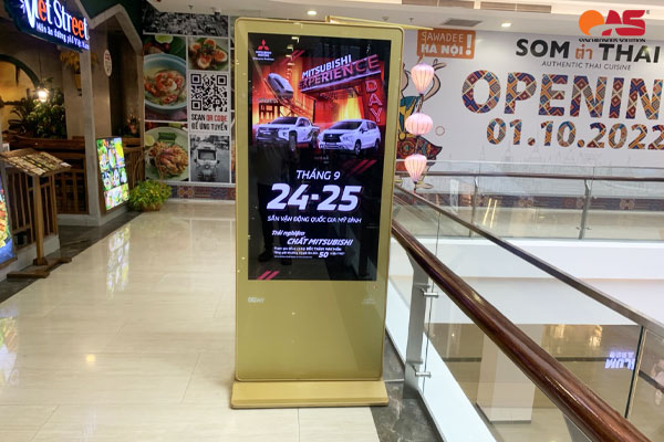 quảng cáo LCD tại vincom Liễu Giai